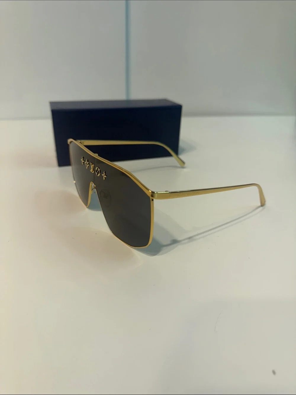 Gently used LV Golden Mask Sunglasses women’s Louis Vuitton shades